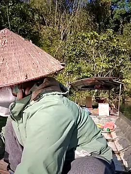 Meoweo 23 online show from 12.14.25