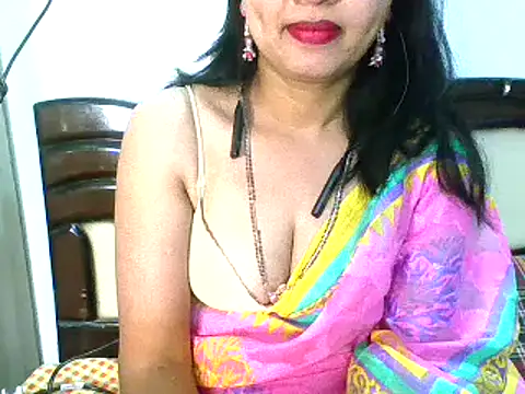 Snapshot of Cute_Dimple_ chatting on 10.08.25 Cute Dimple  online show from 10.08.25