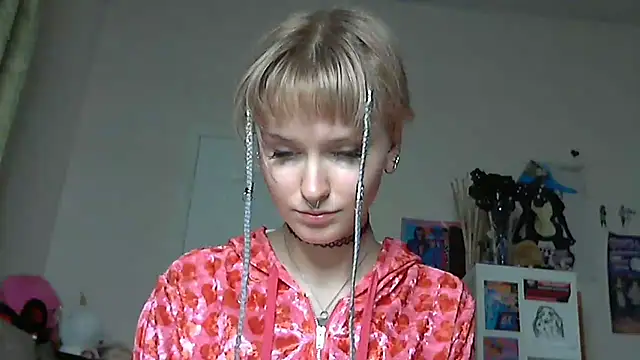 Paradoxy  online show from 04.21.26