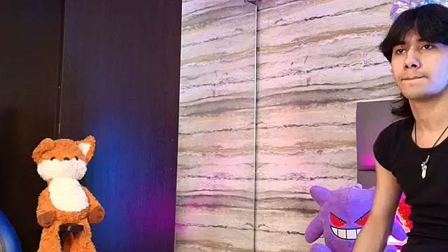 Lovers 21 online show from 03.13.26