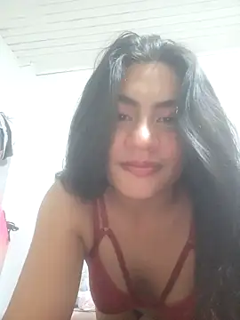 Snapshot of Maira_Diaz chatting on 09.30.25 Maira Diaz online show from 09.30.25