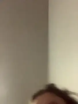 Snapshot of BuzzBunni69 chatting on 10.17.25 BuzzBunni69 online show from 10.17.25