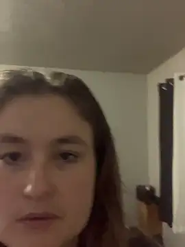 Snapshot of BuzzBunni69 chatting on 10.29.25 BuzzBunni69 online show from 10.29.25