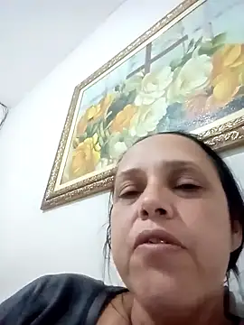 Snapshot of Crisribeiro chatting on 10.02.25 Crisribeiro online show from 10.02.25