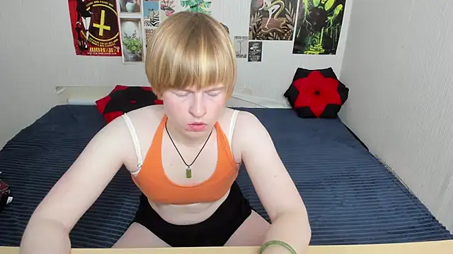 Cattie w  online show from 05.27.26