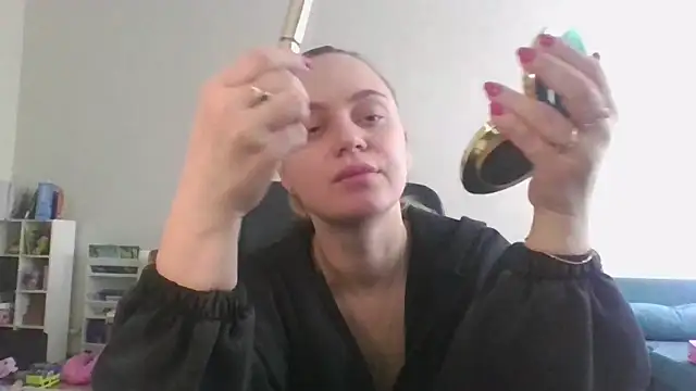 Cynoraye online show from 02.12.26