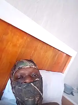 Snapshot of Swazibigmachine chatting on 02.04.26 Swazibigmachine online show from 02.04.26