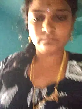 Snapshot of navyasree143 chatting on 09.29.25 navyasree143 online show from 09.29.25