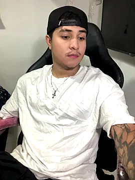 loki32men online show from 10.03.25