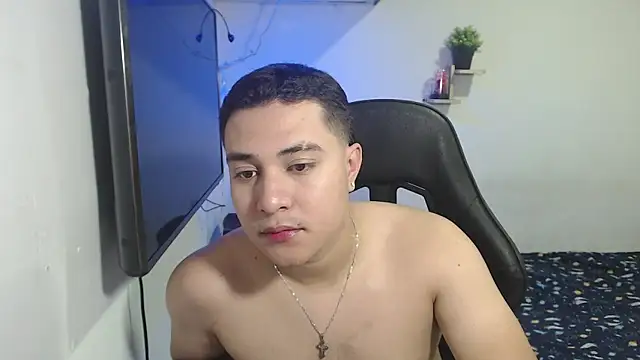 loki32men online show from 10.04.25