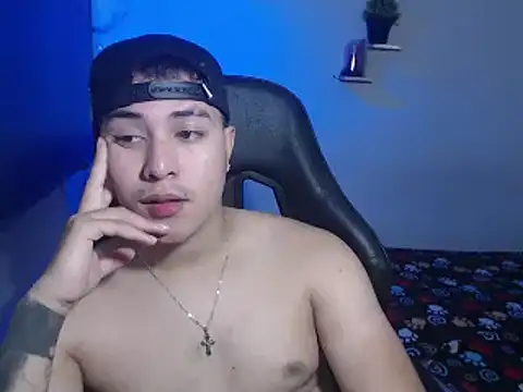 loki32men online show from 10.08.25