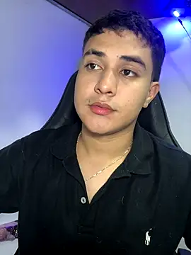 loki32men online show from 10.25.25