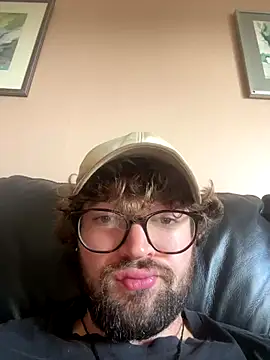 Snapshot of Jasonsnzuk chatting on 09.25.25 Jasonsnzuk online show from 09.25.25