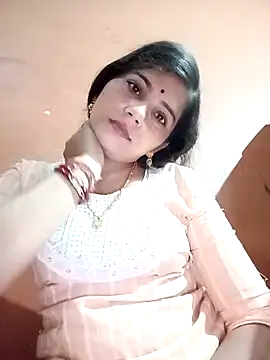 Snapshot of Sapna__wq1 chatting on 10.14.25 Sapna  wq1 online show from 10.14.25