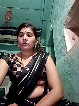 Snapshot of Sapna__wq1 chatting on 10.15.25 Sapna  wq1 online show from 10.15.25