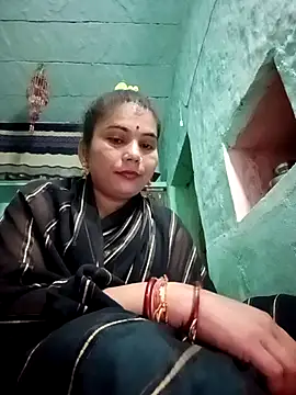 Snapshot of Sapna__wq1 chatting on 10.19.25 Sapna  wq1 online show from 10.19.25