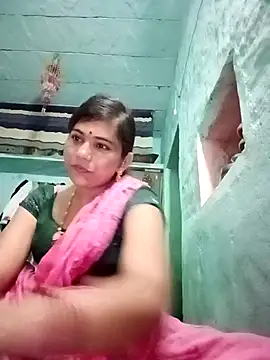 Snapshot of Sapna__wq1 chatting on 10.24.25 Sapna  wq1 online show from 10.24.25