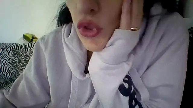 Estrella7x online show from 10.27.25