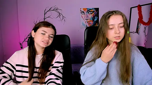 Snapshot of rebecca_smile chatting on 11.16.25 rebecca smile online show from 11.16.25