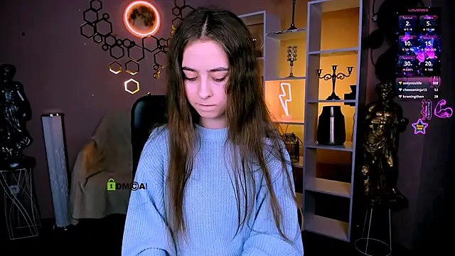 Snapshot of rebecca_smile chatting on 12.15.25 rebecca smile online show from 12.15.25