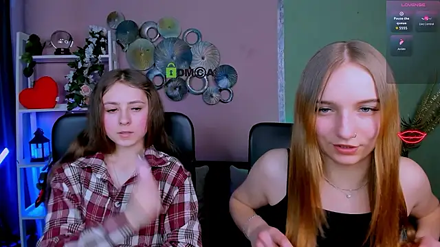 Snapshot of rebecca_smile chatting on 02.05.26 rebecca smile online show from 02.05.26