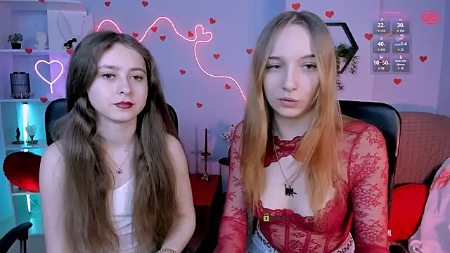 Snapshot of rebecca_smile chatting on 02.14.26 rebecca smile online show from 02.14.26