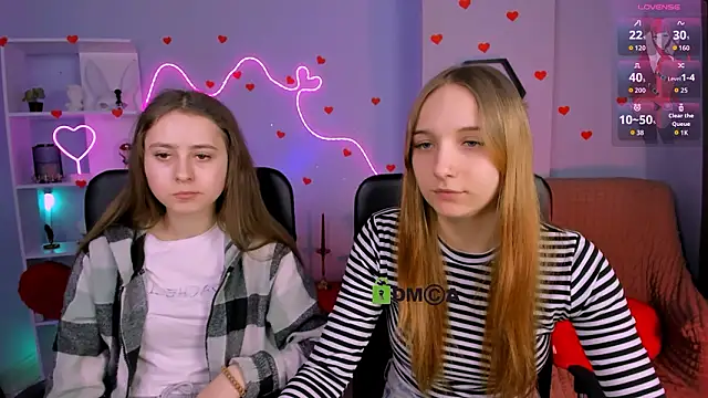 Snapshot of rebecca_smile chatting on 02.23.26 rebecca smile online show from 02.23.26