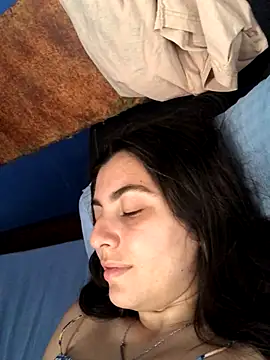 Snapshot of larj021bb chatting on 11.05.25 larj021bb online show from 11.05.25