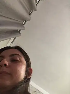 Snapshot of larj021bb chatting on 02.02.26 larj021bb online show from 02.02.26