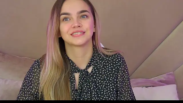 AnitaVenture online show from 11.12.25