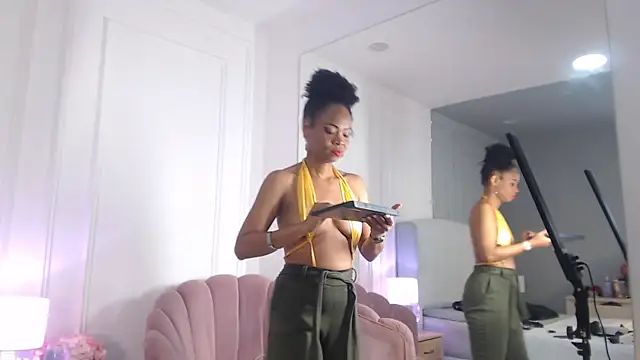 ChantalGarner online show from 05.08.26