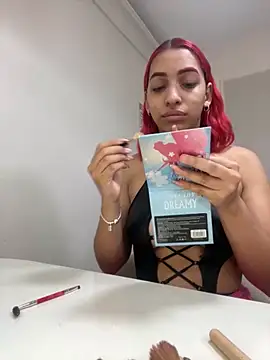 theladymonserrateshow online show from 11.12.25