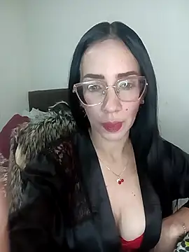 YaraDuartee online show from 03.28.26