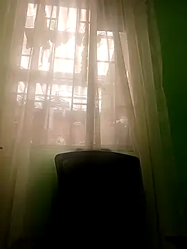 VANESSA  01 online show from 12.14.25