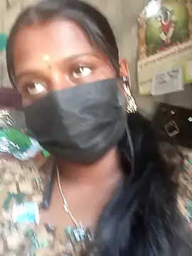 Snapshot of Tamil_Hot_Sandy chatting on 10.01.25 Tamil Hot Sandy online show from 10.01.25