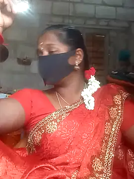 Snapshot of Tamil_Hot_Sandy chatting on 11.10.25 Tamil Hot Sandy online show from 11.10.25