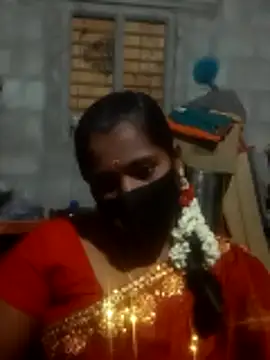 Snapshot of Tamil_Hot_Sandy chatting on 11.10.25 Tamil Hot Sandy online show from 11.10.25