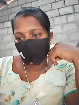 Snapshot of Tamil_Hot_Sandy chatting on 11.14.25 Tamil Hot Sandy online show from 11.14.25