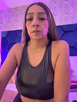 Snapshot of Angelina_Roa chatting on 07.06.26 Angelina Roa online show from 07.06.26