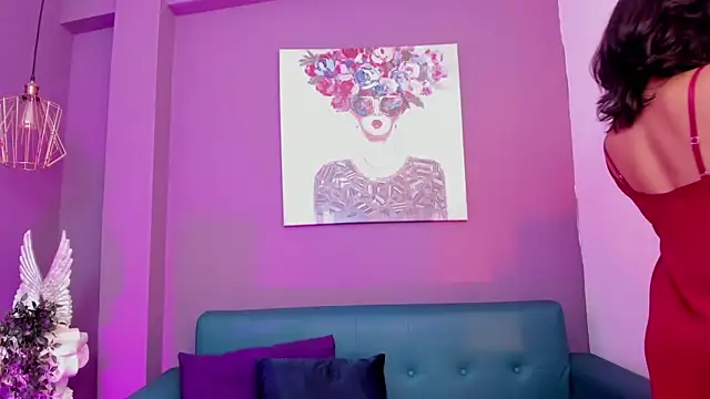 Alessiia   online show from 11.15.25