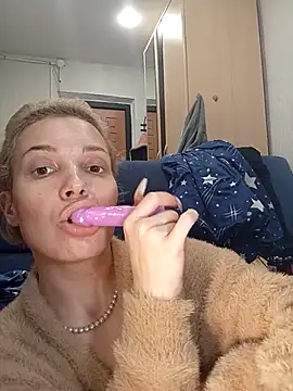 Conny Shellie online show from 11.24.25