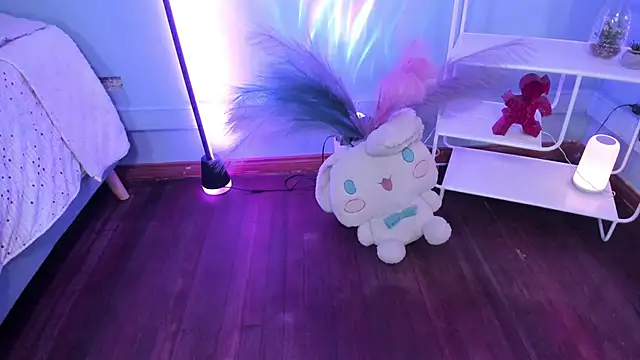 Snapshot of KathiaSaenz_ chatting on 10.09.25 KathiaSaenz online show from 10.09.25