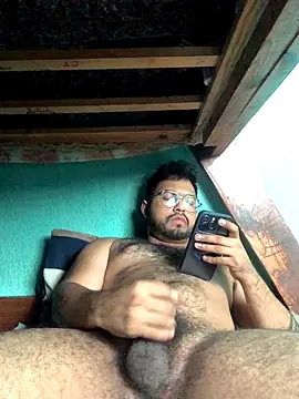 Snapshot of MenBlues chatting on 10.17.25 MenBlues online show from 10.17.25