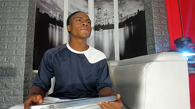 Snapshot of george_lance chatting on 10.16.25 george lance online show from 10.16.25