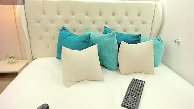 Snapshot of ivy_aoki chatting on 10.03.25 ivy aoki online show from 10.03.25