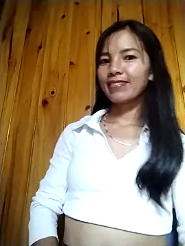 Snapshot of lmc-zz chatting on 10.04.25 lmc-zz online show from 10.04.25