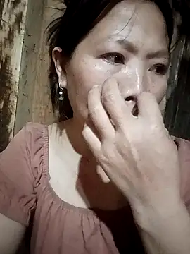 Snapshot of bree-zz chatting on 02.16.26 bree-zz online show from 02.16.26