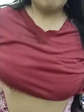 Snapshot of Yourbabysweet05 chatting on 09.29.25 Yourbabysweet05 online show from 09.29.25