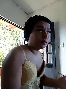 Snapshot of hot_pleaser1__ chatting on 10.24.25 hot pleaser1   online show from 10.24.25
