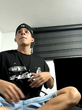 Adam Loveee online show from 10.24.25